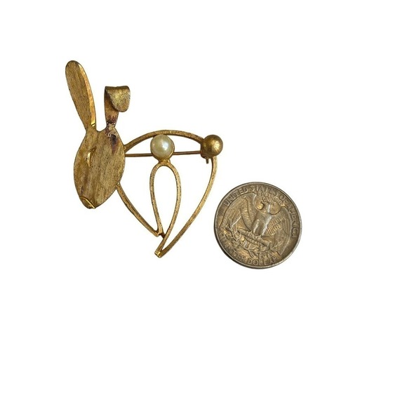 Vintage BSK Brooch - Picture 2 of 3